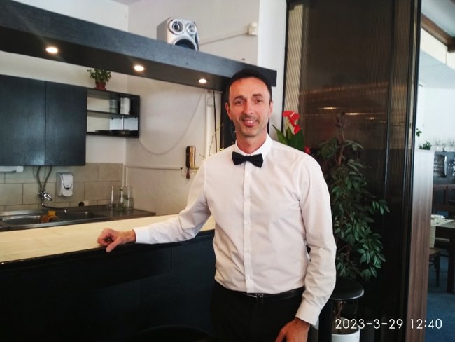 Úsměv – to je znamení dobrého číšníka