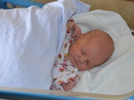 Andrea z Rychnovska je prvním miminkem narozeným v roce 2015 v celém kraji