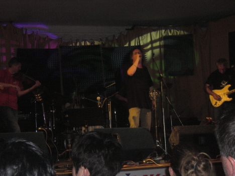 Vladimír Mišík hrál v Šonově