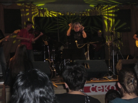 Vladimír Mišík hrál v Šonově