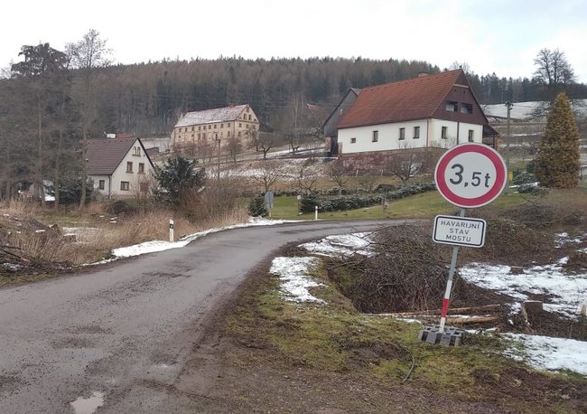 Jediná spojnice z Heřmánkovic na Janovičky bude dočasně uzavřena 