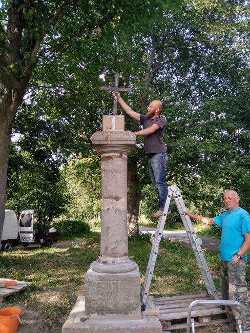 Přežijí nová boží muka lidskou hloupost?