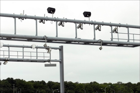 V Polsku byl na dálnicích a silnicích spuštěn nový systém elektronického mýta