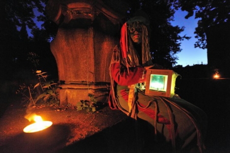 Noční prohlídky kláštera a jeho Zahrady* skončily 