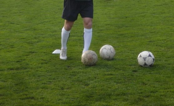 Broumovští fotbalisté si přivezli sedmibrankový debakl z Jičína