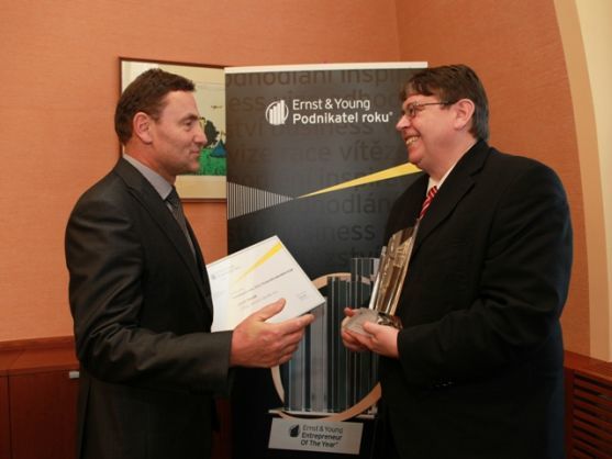 Generální ředitel společnosti VEBA Josef Novák získal titul Podnikatel roku 2012 Královéhradeckého kraje 