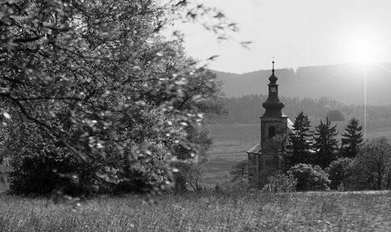 V kostele sv. Anny ve Vižňově vystoupí renomovaná koncertní pěvkyně Simona Houda-Šaturová za doprovodu klavíristky Lenky Navrátilové