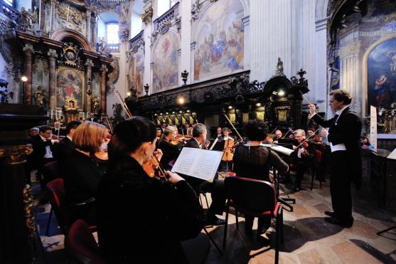 Úvodní koncert festivalu Za poklady Broumovska přilákal 400 posluchačů 
