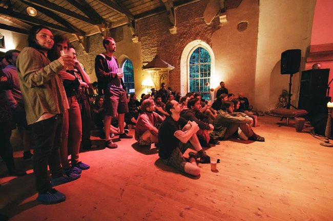 Dělat hudbu, která nás baví