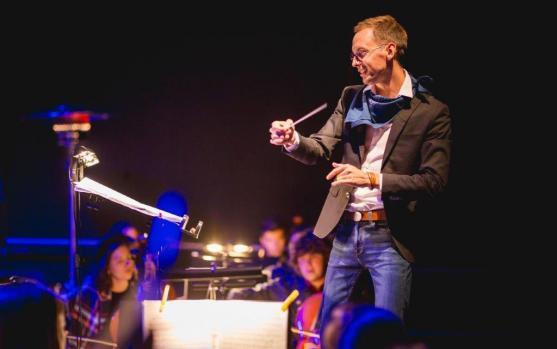 Síly se spojily. Ti, kteří přihlíželi spolu s těmi, kteří tvořili. Polický symfonický orchestr opět nachystal neuvěřitelný zážitek