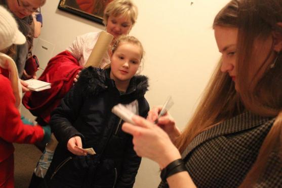 Živelnost a hlasové kouzlení: Vladivojna La Chia vystoupila v broumovském klášteře