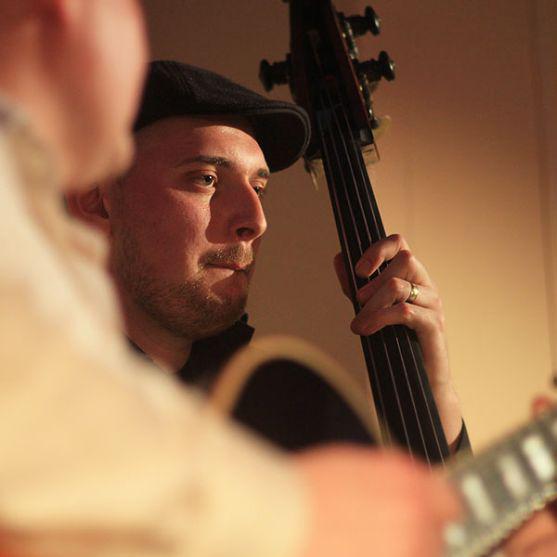 Druhá káva v Jazzové kavárně je dopita!