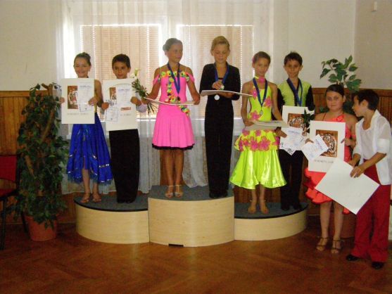 Taneční klub Broumov absolvoval dvě soustředění a už soutěží 