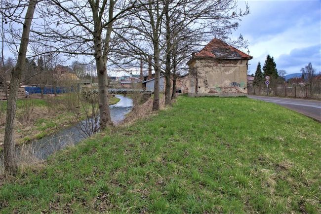 Pomůže Léto u Stěnavy obnově plácku v Broumově?