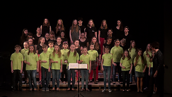 Učitelé a žáci v Polici nad Metují podpořili Dětský fond Organizace spojených národů