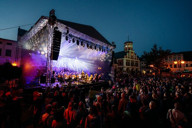 Ve velkém, ale sousedsky. Takové byly polické oslavy 770 let