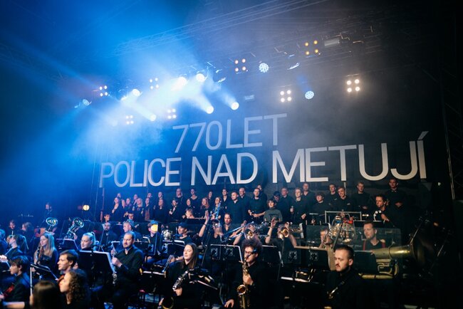 Ve velkém, ale sousedsky. Takové byly polické oslavy 770 let