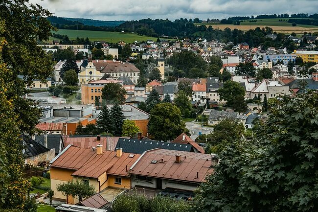 V příštím roce budeme muset omezit investice, říká starosta Police nad Metují