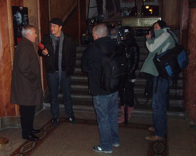 Kontroverzní film Bastardi vstoupil do kin s přispěním Broumova 