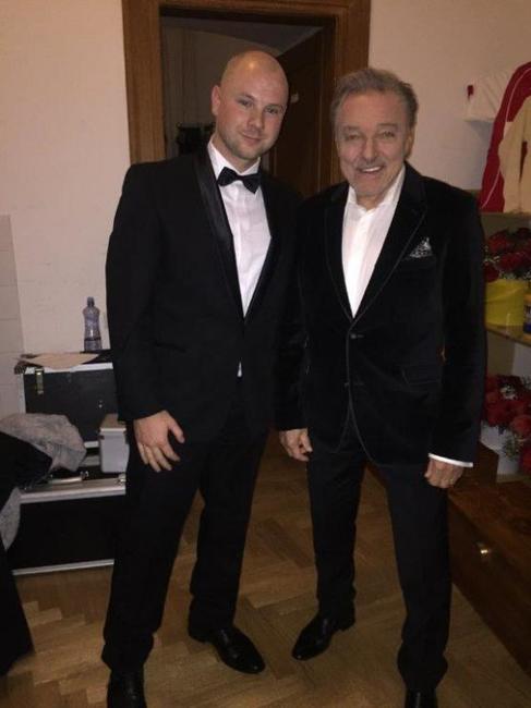 Na Galavečeru fotbalové Slavie Praha zpíval Petr Ptáček