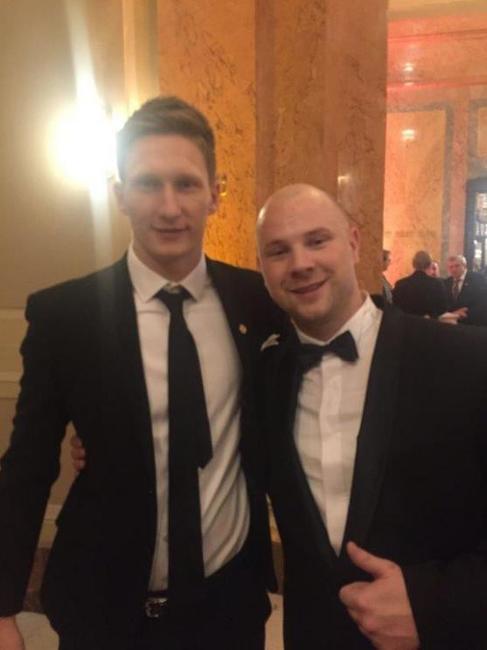 Na Galavečeru fotbalové Slavie Praha zpíval Petr Ptáček