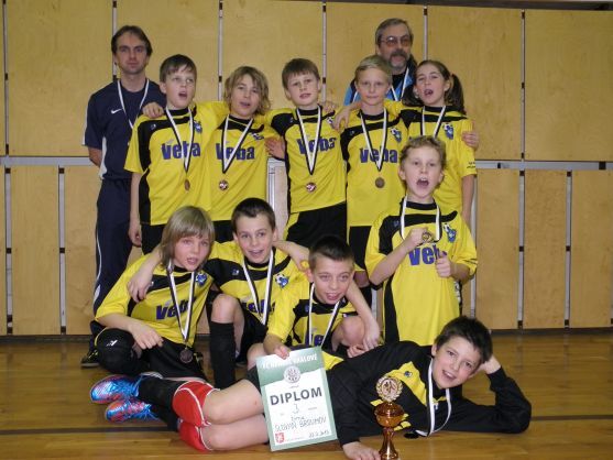 Fotbalová starší přípravka Slovanu Broumov obsadila 3. místo na turnaji v Předměřicích