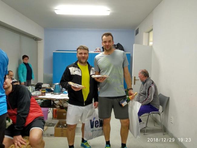 Švorčík a Haukem bez porážky ovládli tenisový turnaj čtyřher v Teplicích nad Metují