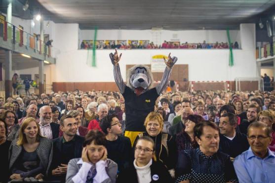 Sportovně umělecké klání s novou výstrojí si užilo na 800 fanoušků, zvýšená ostraha potřeba nebyla