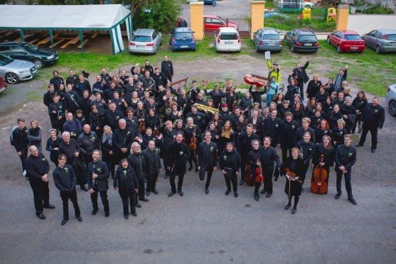 Mladý orchestr vzdal hold přírodě. Adršpašské skály naslouchaly dialogu Země a člověka