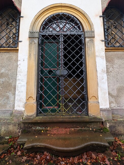 Božanov obnovil křížovou cestu u Mariánské studánky