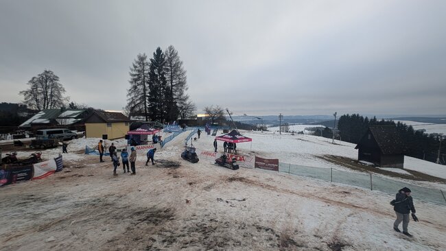 Musheři vybojovali na Janovičkách jeden závodní den na sněhu