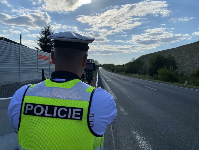 Na Petrovicích měří nový radar. A přibydou další. 