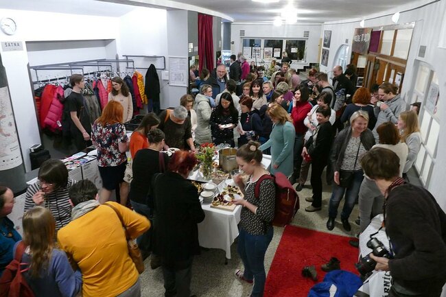 Jeden svět v Polici nad Metují klepe na dveře