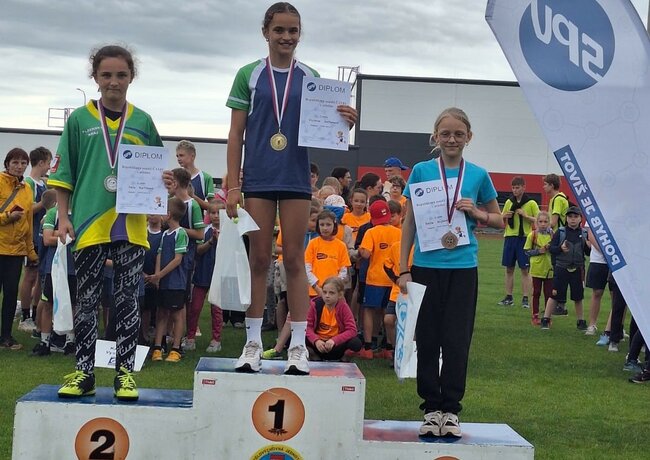 Emílie Rojkovičová vybojovala bronz na celorepublikové soutěži v atletice 