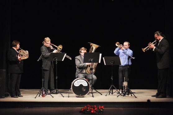 Žesťový kvintet Scholasticus pokřtil během třetí adventní neděle svoje první CD