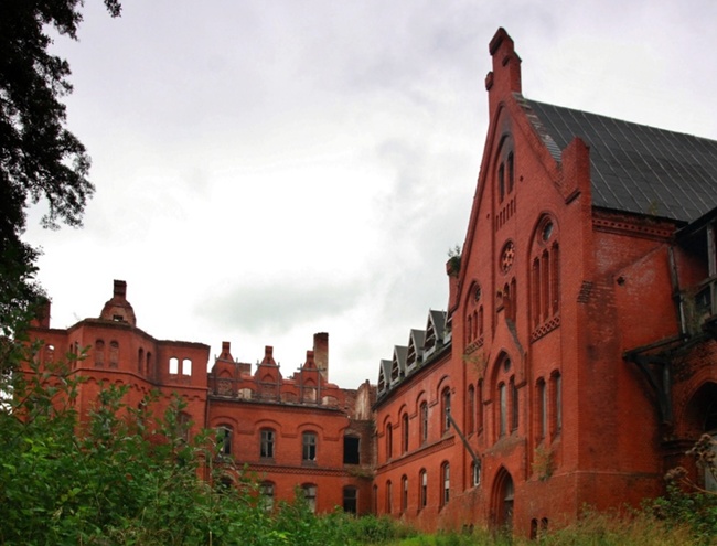 Zašlá sláva polských Sudet – sanatorium Grunwald v Sokolowsku