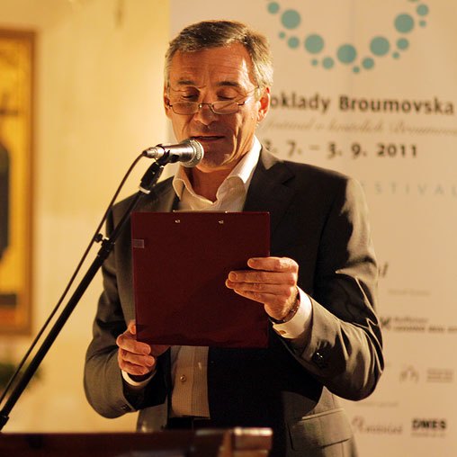 Kostel v Ruprechticích zaplnily při prvním koncertu hudebního festivalu Za poklady Broumovska stovky lidí