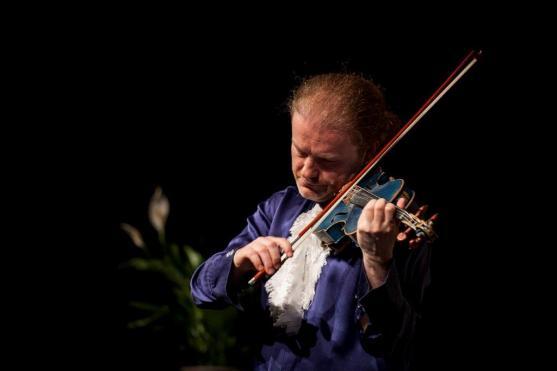 Výtěžek z benefičního koncertu Pavla Šporcla putuje na podporu festivalu Za poklady Broumovska