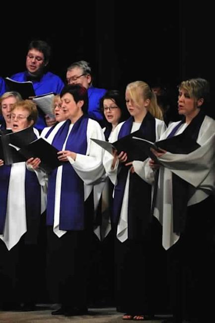 Stěnavan zazpíval u příležitosti 40. výročí založení sboru