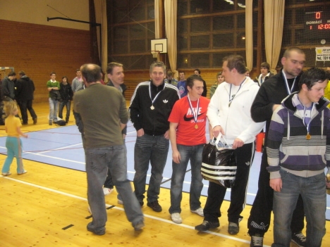 Halová kopaná: Sudety cup 2011 vyhrál tým Sport Bar z Broumova