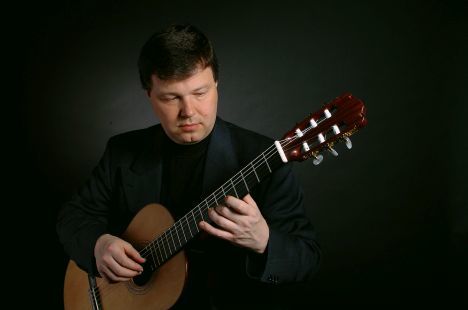 Jaroslav Svěcený symbolicky zahájí 12. ročník hudebního festivalu Za poklady Broumovska