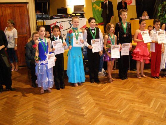 Broumovští tanečníci získali další medaile a finálová umístění 