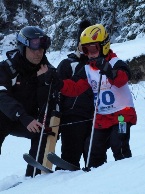 Mladí broumovští lyžaři závodili v Teplicích nad Metují 