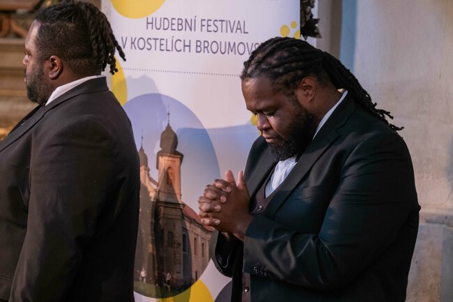 Americký gospel v srdci baroka: The Jeremy Winston Chorale je zpět