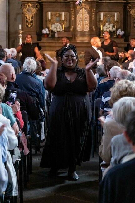 Americký gospel v srdci baroka: The Jeremy Winston Chorale je zpět