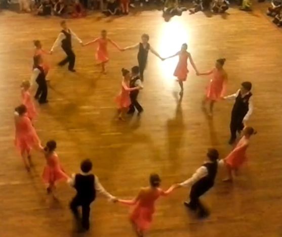 Taneční klub Broumov jezdí po soutěžích a sbírá zkušenosti 