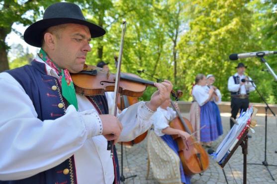 O svátečním úterý vyhrávala v Alejce Šmikuranda