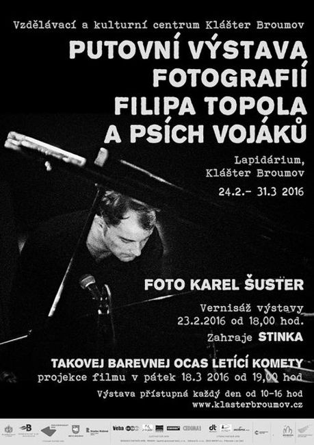 Broumovský klášter bude vystavovat fotografie Filipa Topola a Psích vojáků