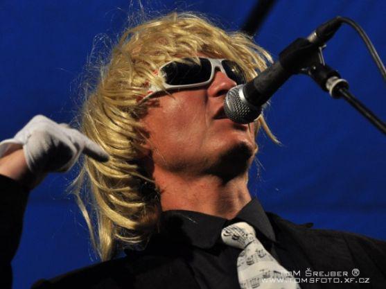 V pátek Hejtmánkovicemi zaduní rock