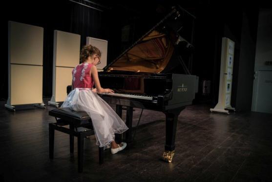 Mladí klavíristé poměřili své hudební síly v Broumovské klávese